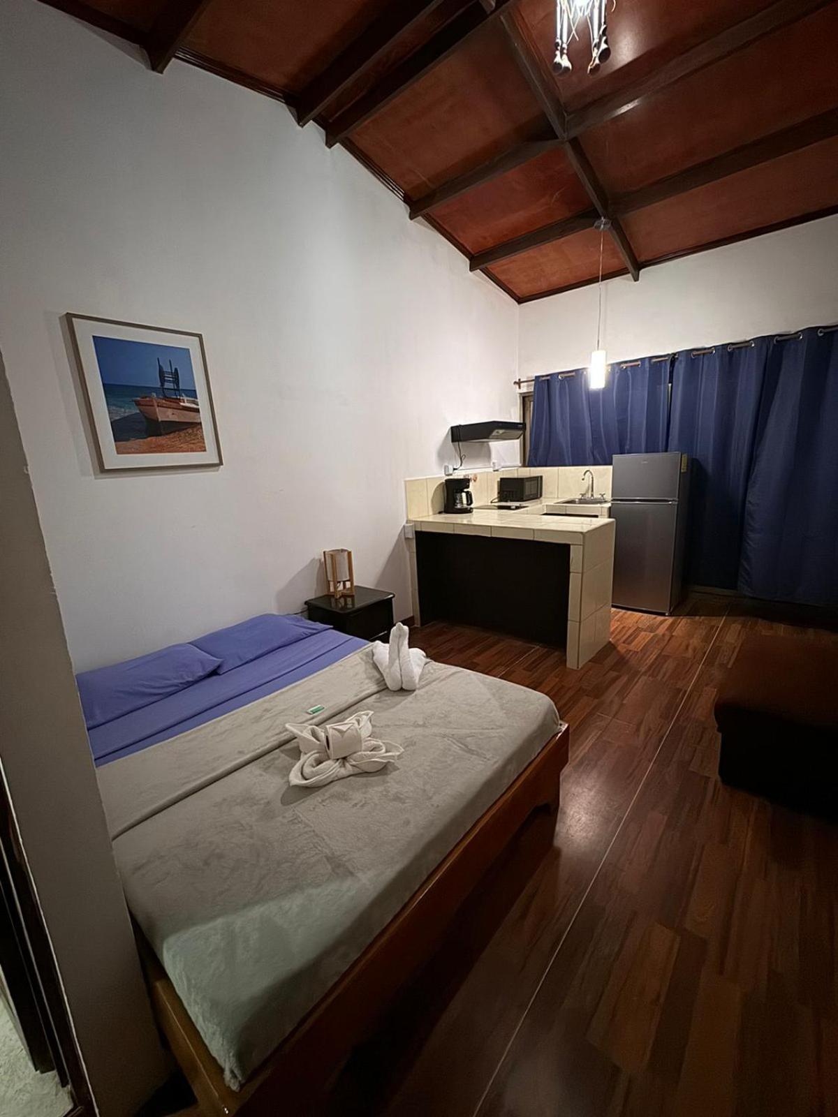 Pilas Aparthotel Villa Pacande & Rooms חדר תמונה