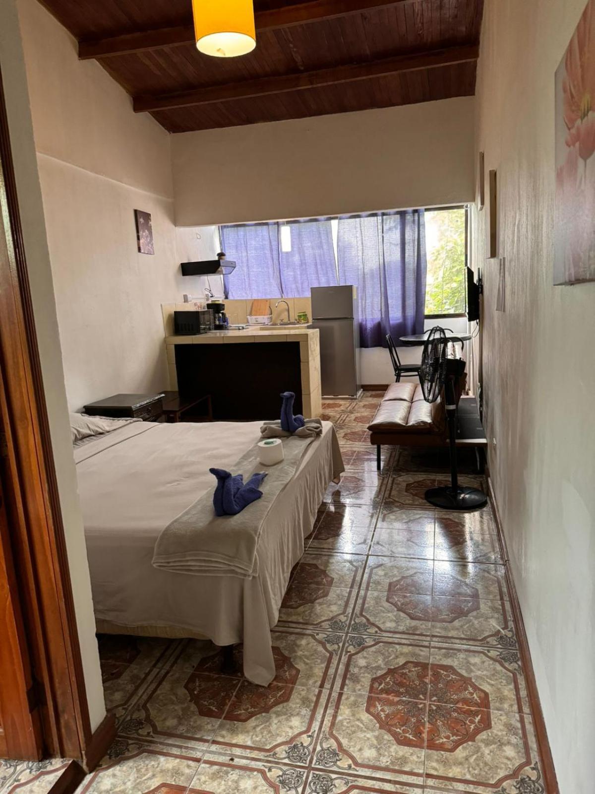 Pilas Aparthotel Villa Pacande & Rooms חדר תמונה