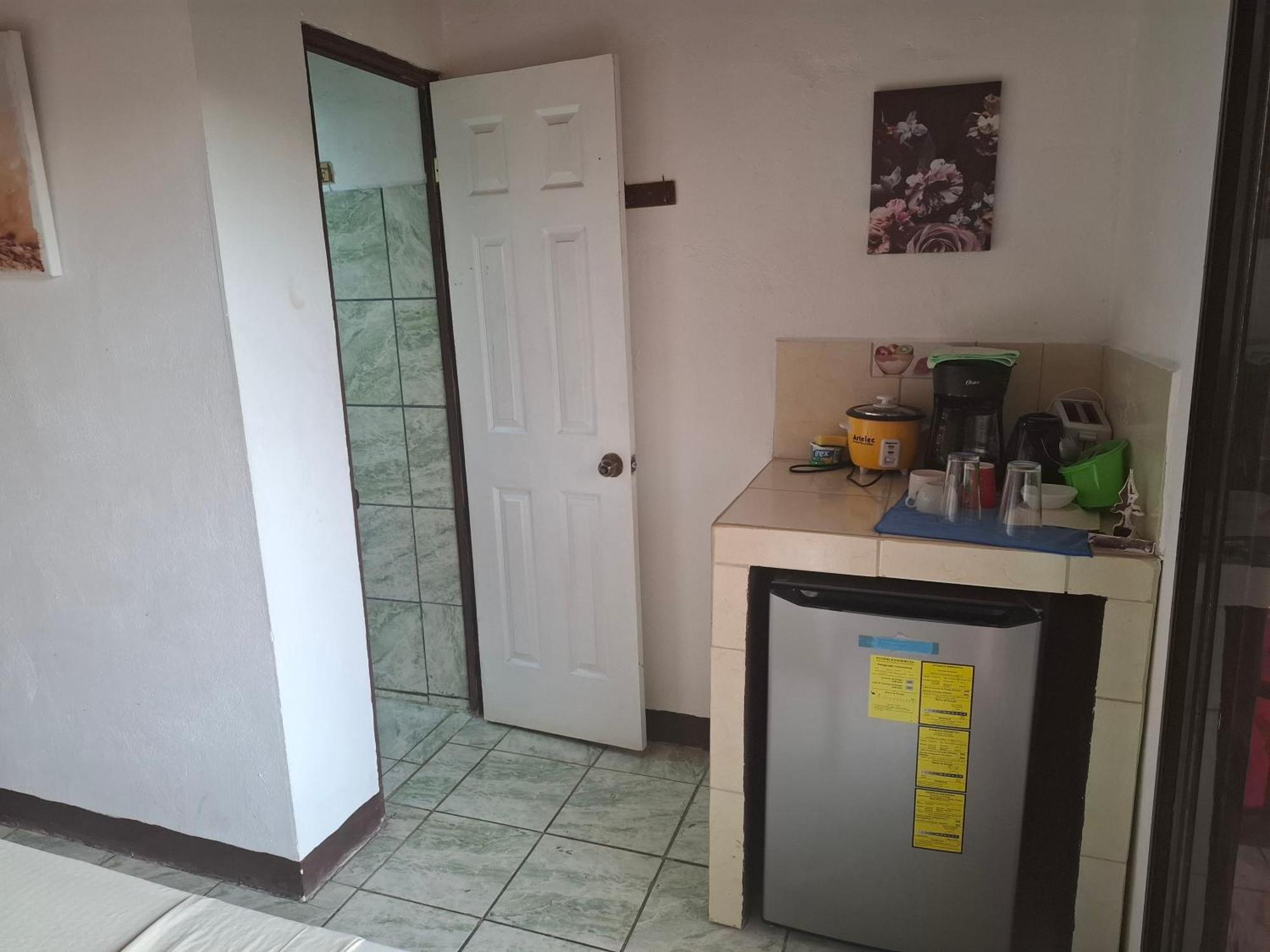 Pilas Aparthotel Villa Pacande & Rooms חדר תמונה
